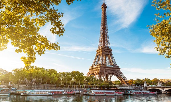 Vous voulez voir la Tour Eiffel